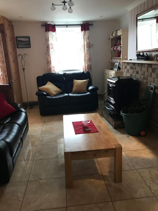 Villa Pier View Portmagee Extérieur photo